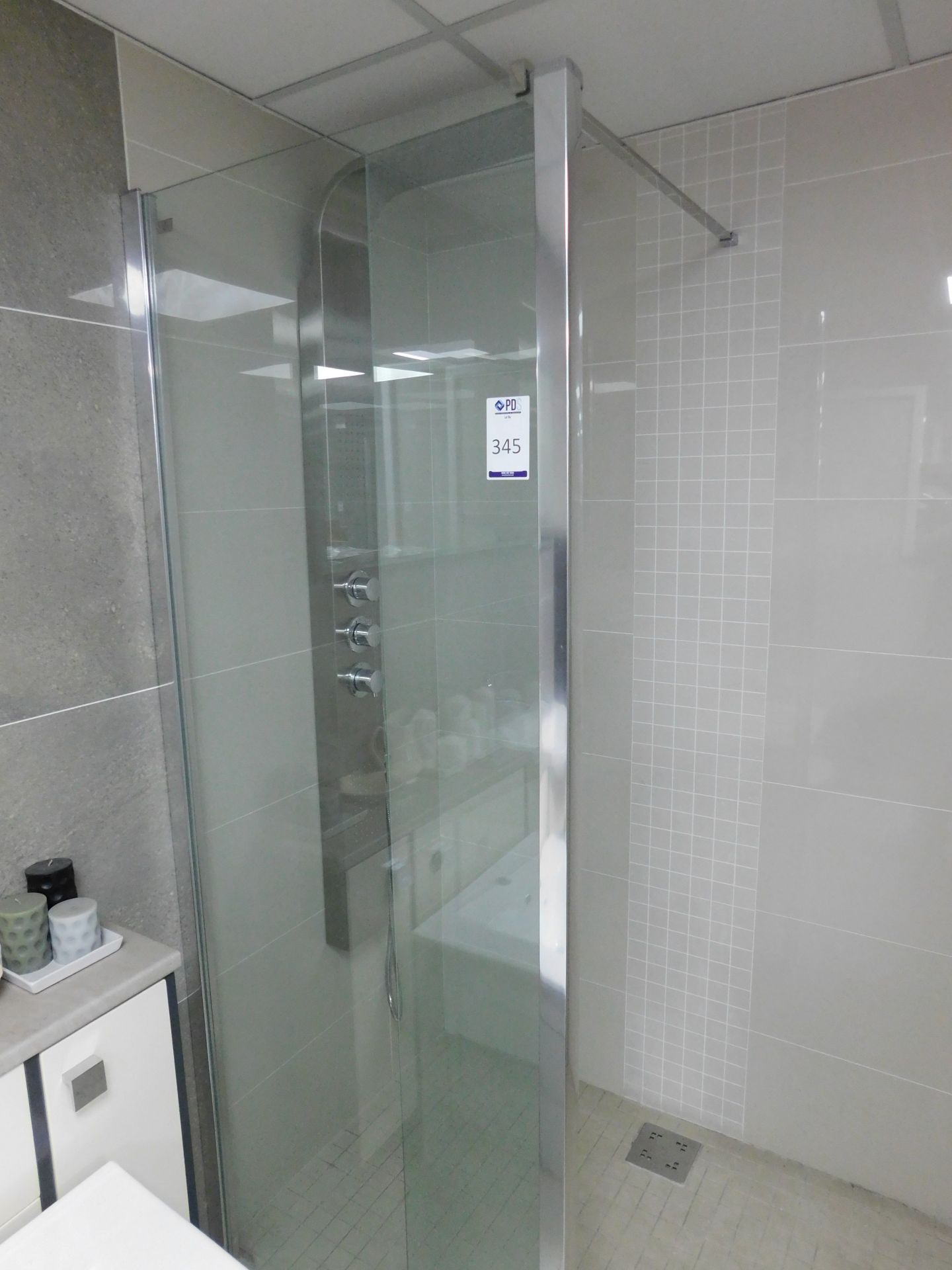 Walk In Shower with Column & Folding Screen (Location Chingford. Please Refer to General Notes)