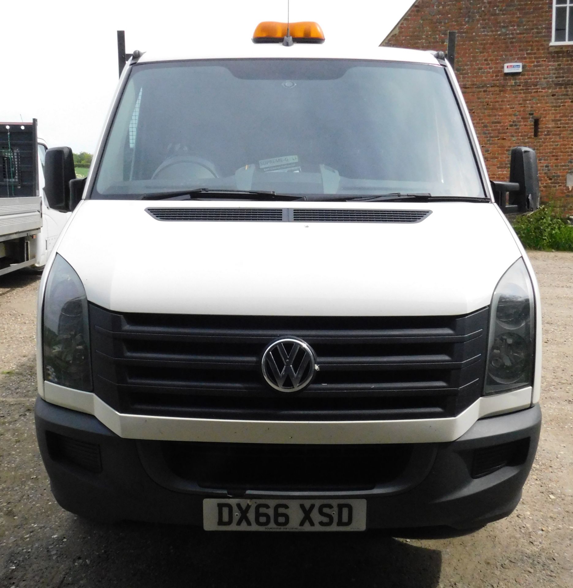 Volkswagen Crafter CR35 LWB, 2.0 TDI 136PS Chassis Cab, Registration DX66 XSD, First Registered 29th - Bild 2 aus 28