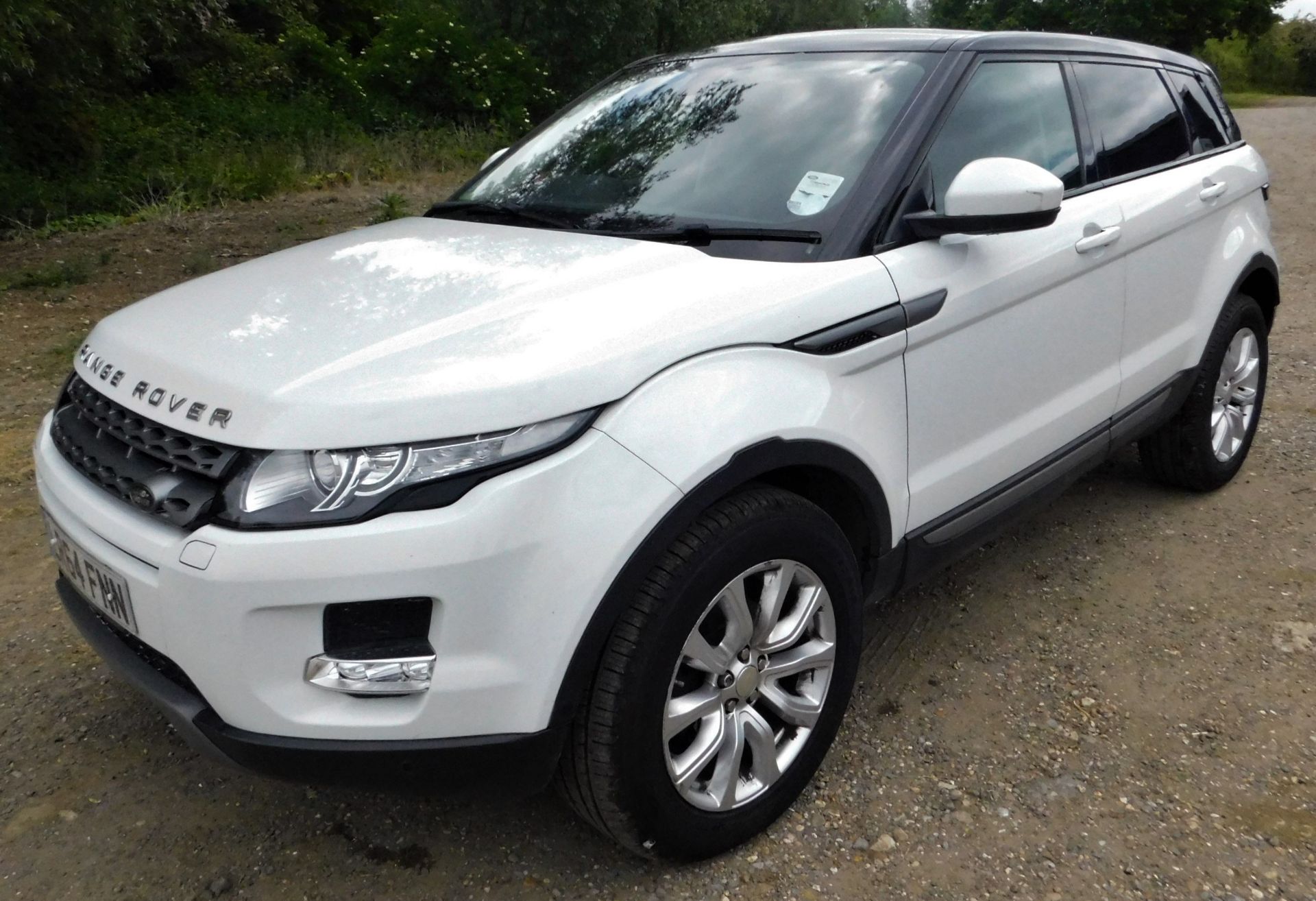 Land Rover Range Rover Evoque Hatchback, 2.2 Sd4 Pure 5dr Auto [Tech Pack], Registration LR64 FNN, - Bild 7 aus 27