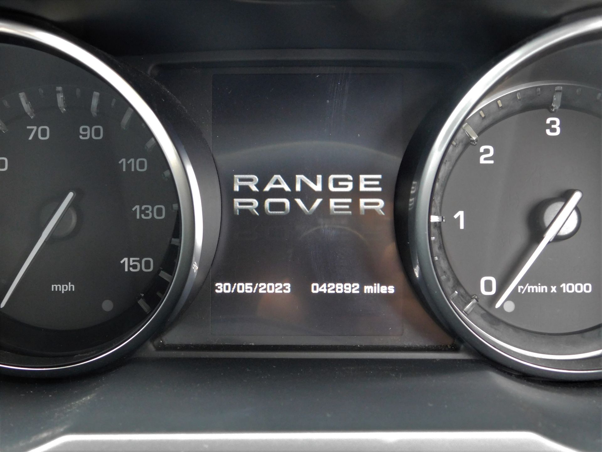 Land Rover Range Rover Evoque, Hatchback, 2.2 Sd4 Pure 5dr Auto [Tech Pack], Registration LL62 - Image 24 of 26