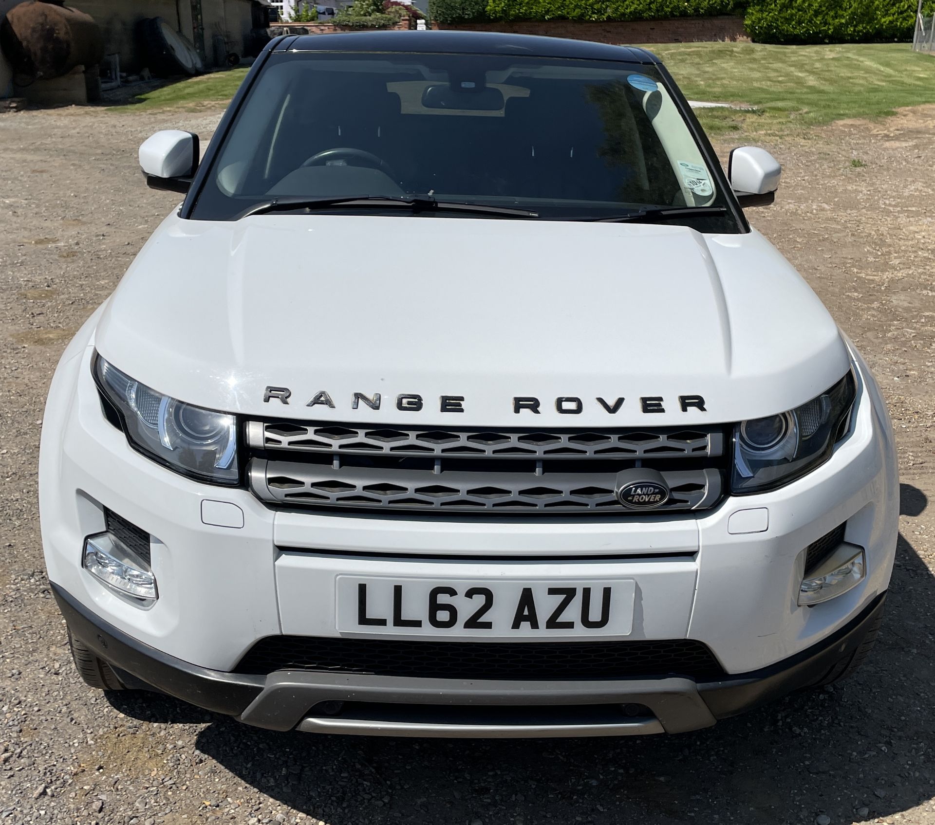Land Rover Range Rover Evoque, Hatchback, 2.2 Sd4 Pure 5dr Auto [Tech Pack], Registration LL62 - Image 8 of 26