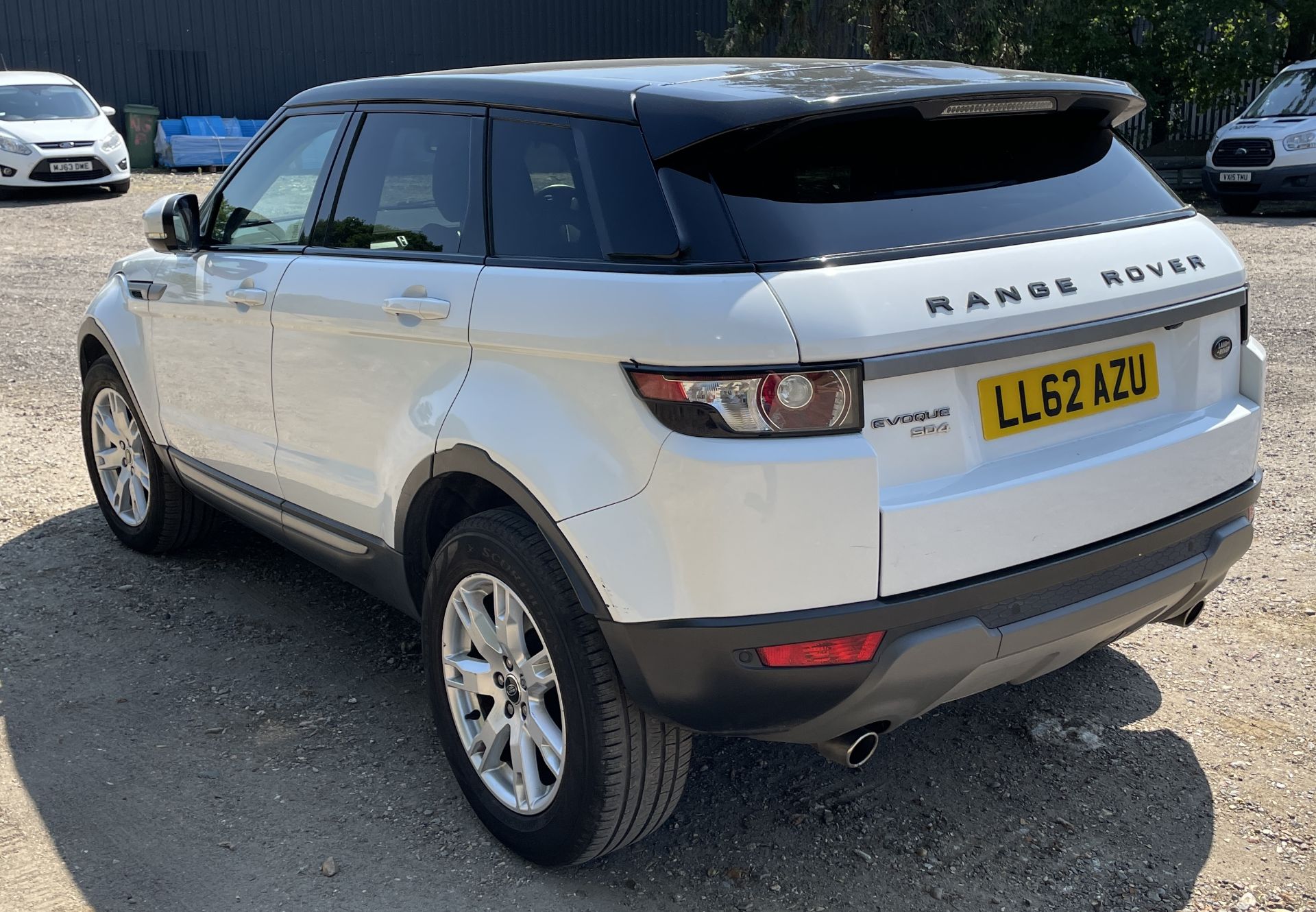 Land Rover Range Rover Evoque, Hatchback, 2.2 Sd4 Pure 5dr Auto [Tech Pack], Registration LL62 - Image 5 of 26