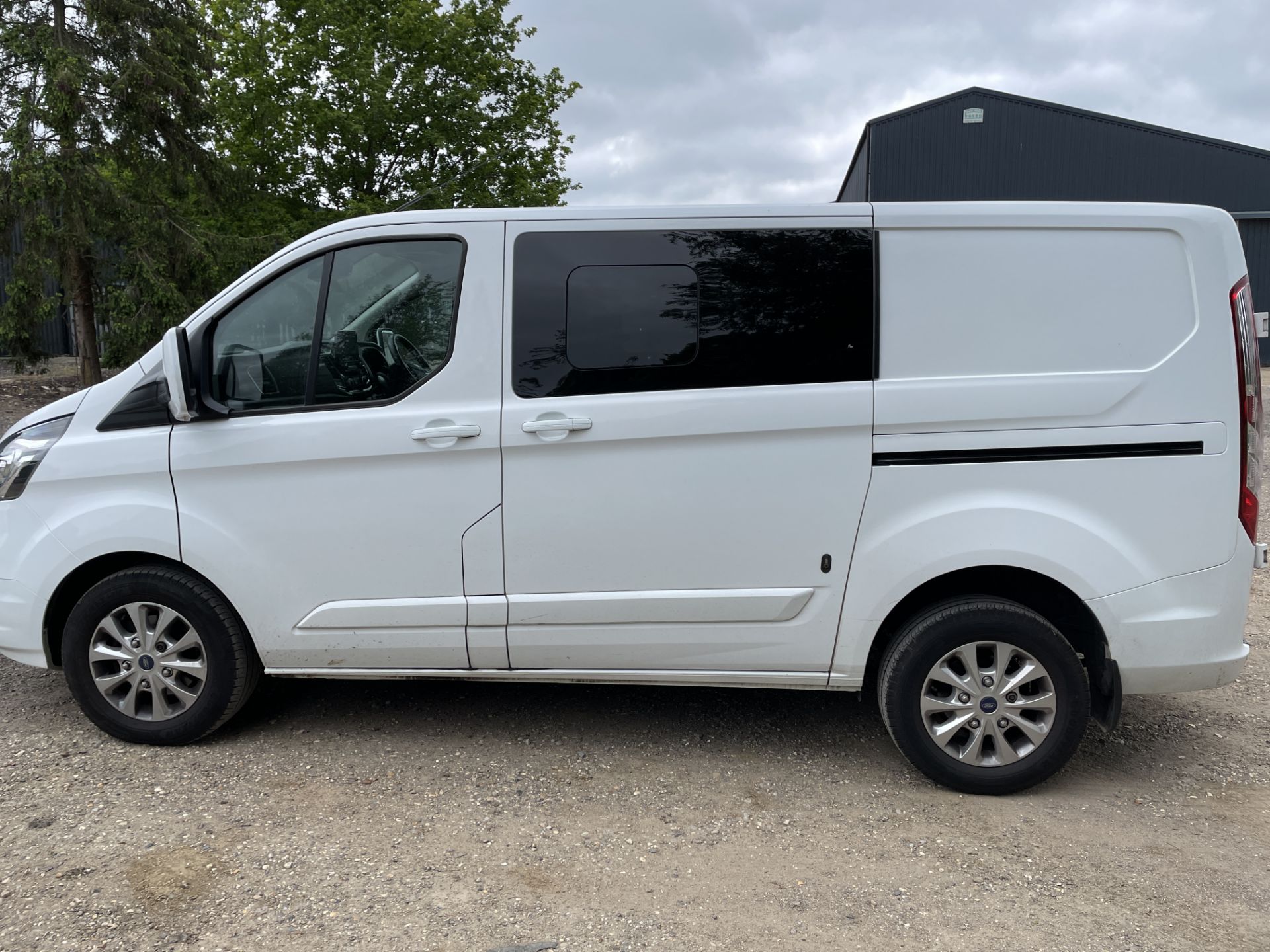 Ford Transit Custom 320 L1 Diesel FWD, 2.0 EcoBlue 185ps Low Roof D/Cab Limited Van Auto, - Image 6 of 24