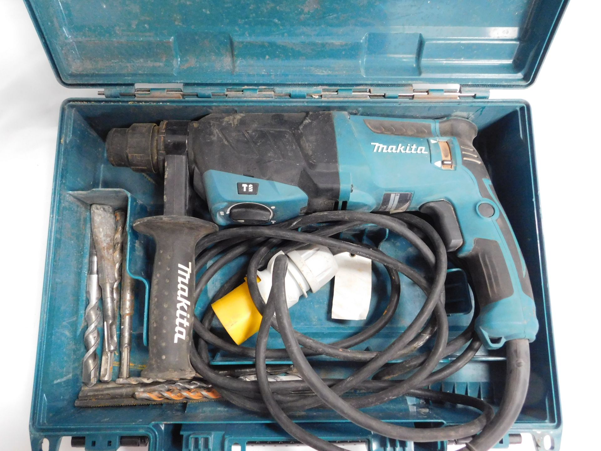 Makita HR2630 110v Hammer Drill (Location: Brentwood. Please Refer to General Notes) - Image 2 of 3