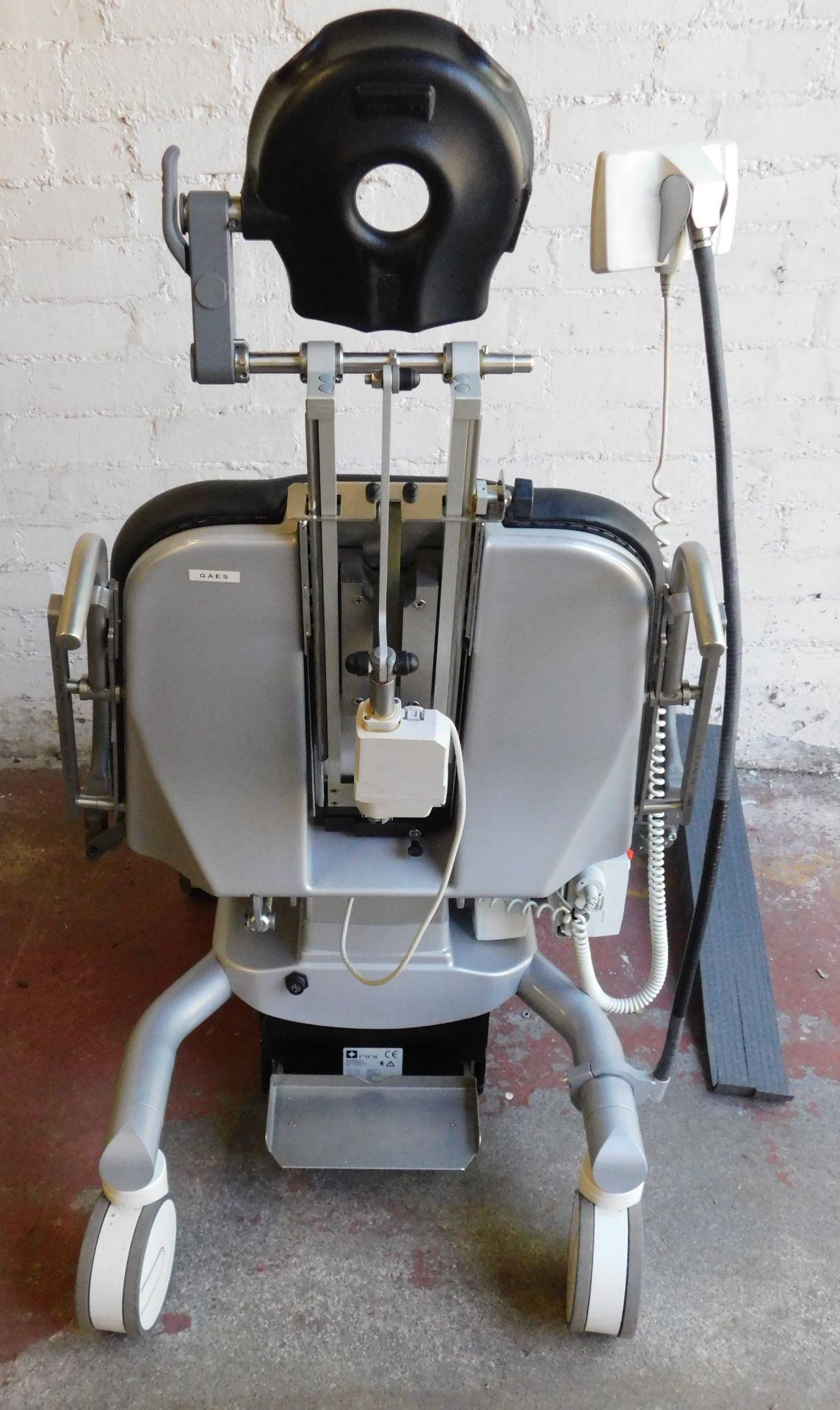 Rini Ophthalmic Operating Chair, Serial Number 0080-04 (Location: Bushey. Please Refer to General - Image 3 of 4