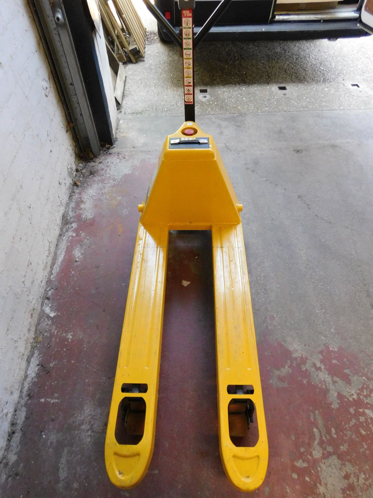 EPT 15H Electric Pallet Truck (2011), Serial Number 06792-5, Capacity 1500kg. with Spare Battery & - Image 2 of 6