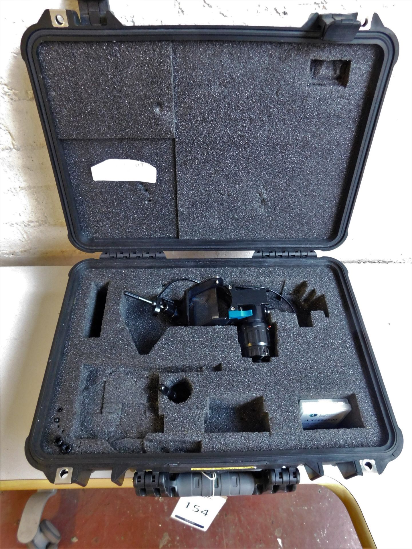 Digital Acublade in Carry Case (Location: Bushey. Please Refer to General Notes)