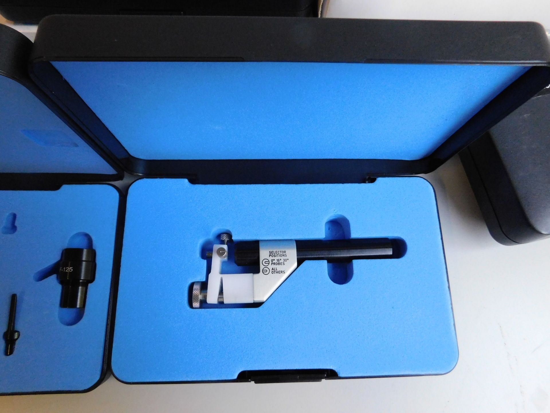 Lumenis Versapulse Accessories Including: Inspection Scopes & 2 FiberLase Fiber Renewal Kits ( - Image 4 of 6