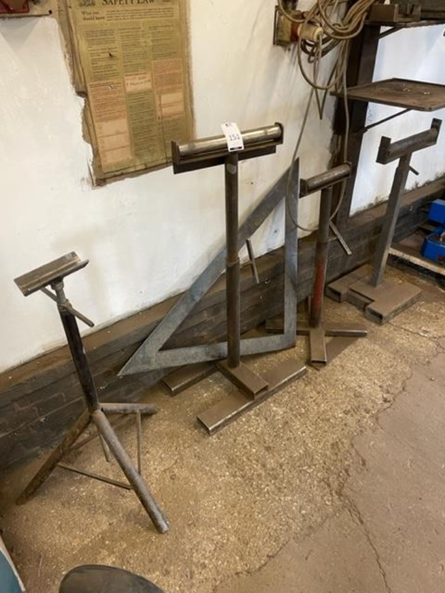 4 Roller Feed Stands & 4 Trestles (Location: Toddington, Beds. Please Refer to General Notes) - Image 2 of 3