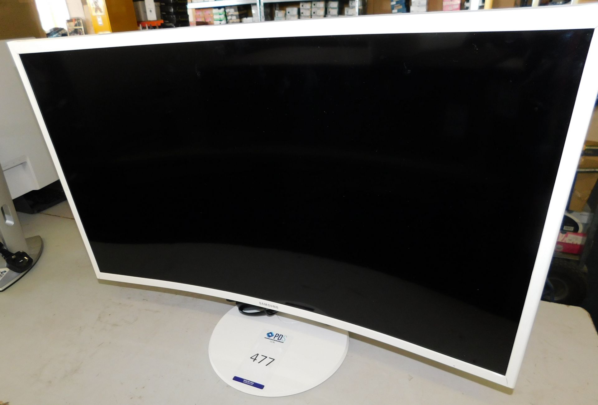 Samsung C32F391FWU Curved Monitor (Location: Stockport. Please Refer to General Notes)