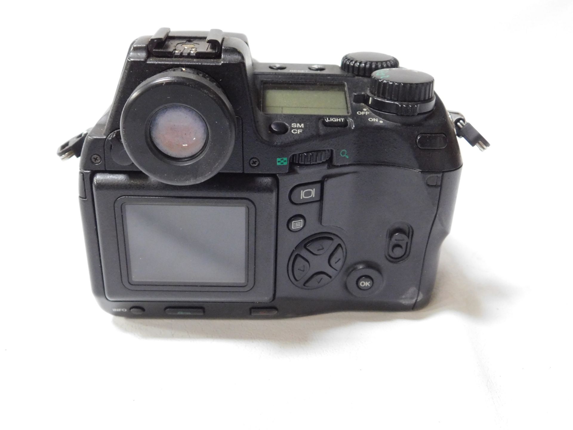 Olympus Camedia E-20P 5.0 Megapixel Digital Camera, Serial Number 203018908 with AF Zoom 9-36mm Lens - Bild 3 aus 4