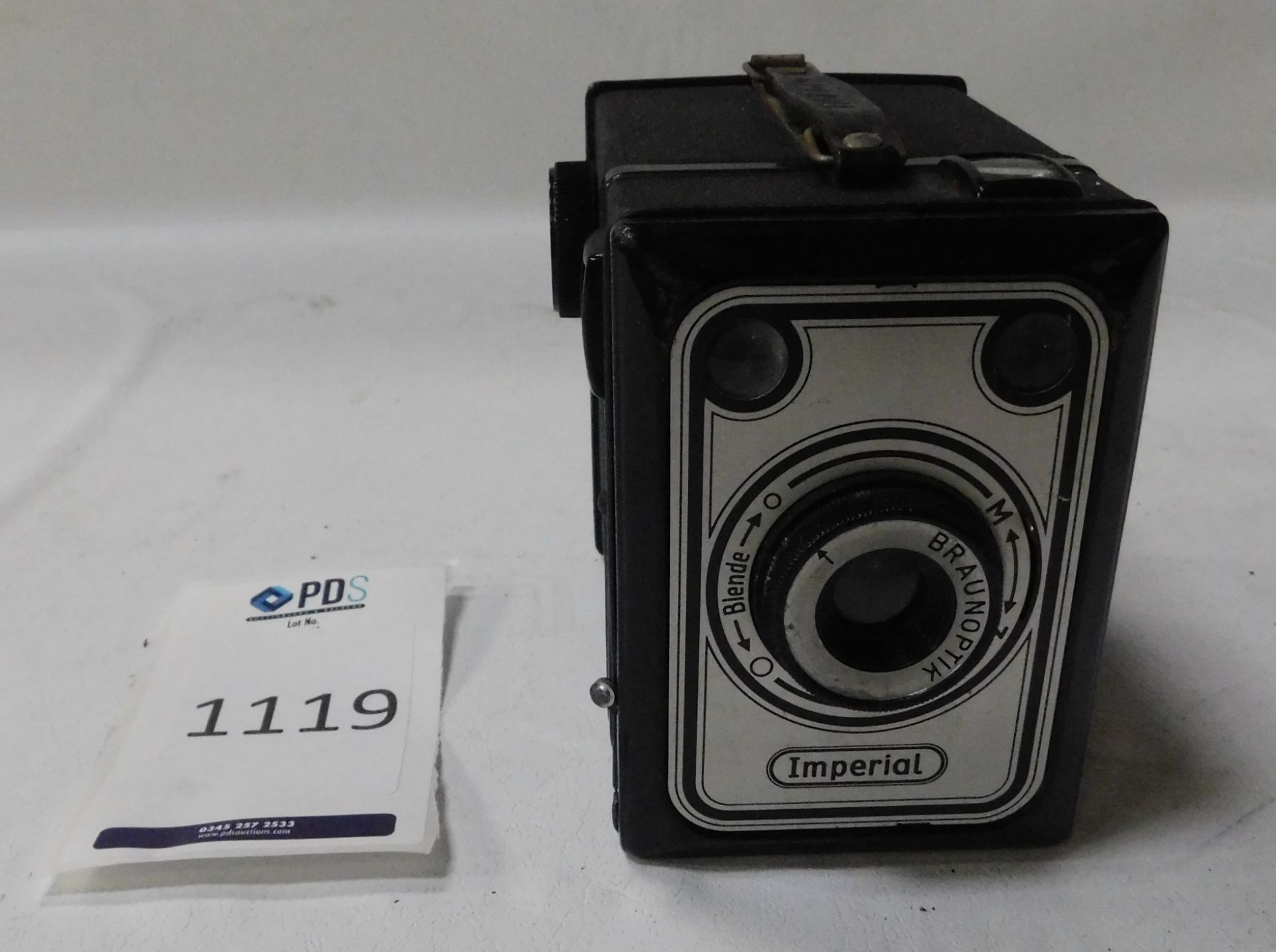 Vintage Imperial Braun Optik Film Camera (Location: Brentwood. Please Refer to General Notes)