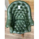 Green Leather Effect Button Back Swivel Chair (Location: High Wycombe. Please Refer to General