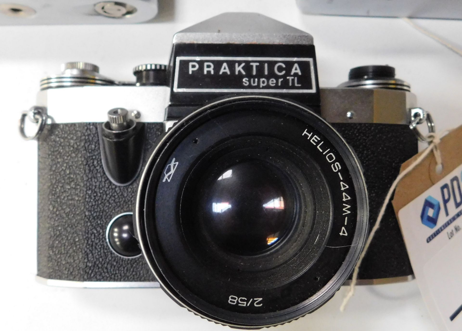 5 Various Vintage Film Cameras: OED 5B, Serial Number 514114; Exakta; Praktica Super TL; Praktica - Image 2 of 12