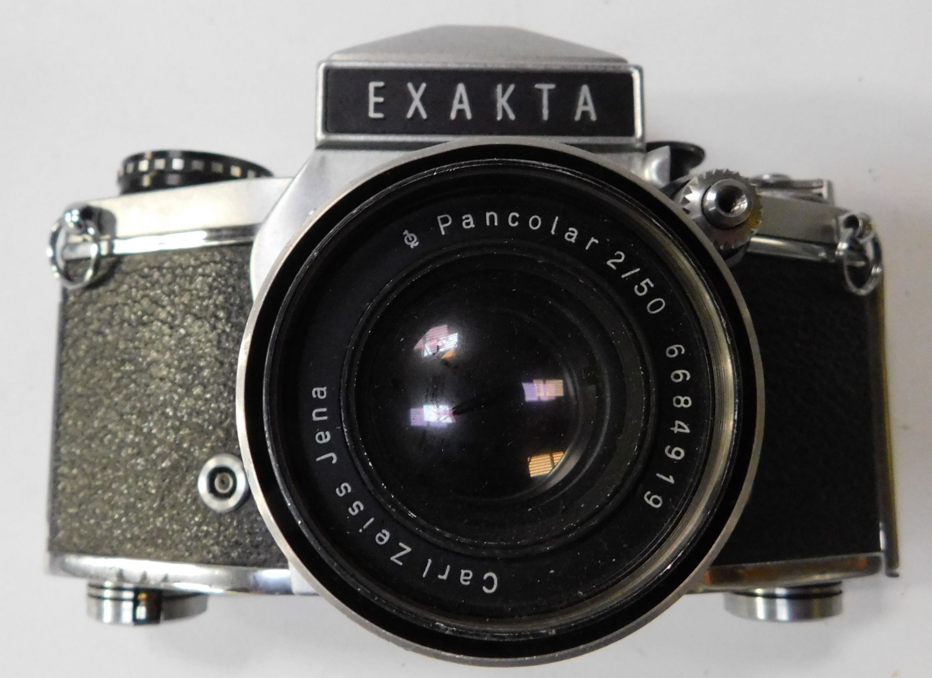 5 Various Vintage Film Cameras: OED 5B, Serial Number 514114; Exakta; Praktica Super TL; Praktica - Image 7 of 12