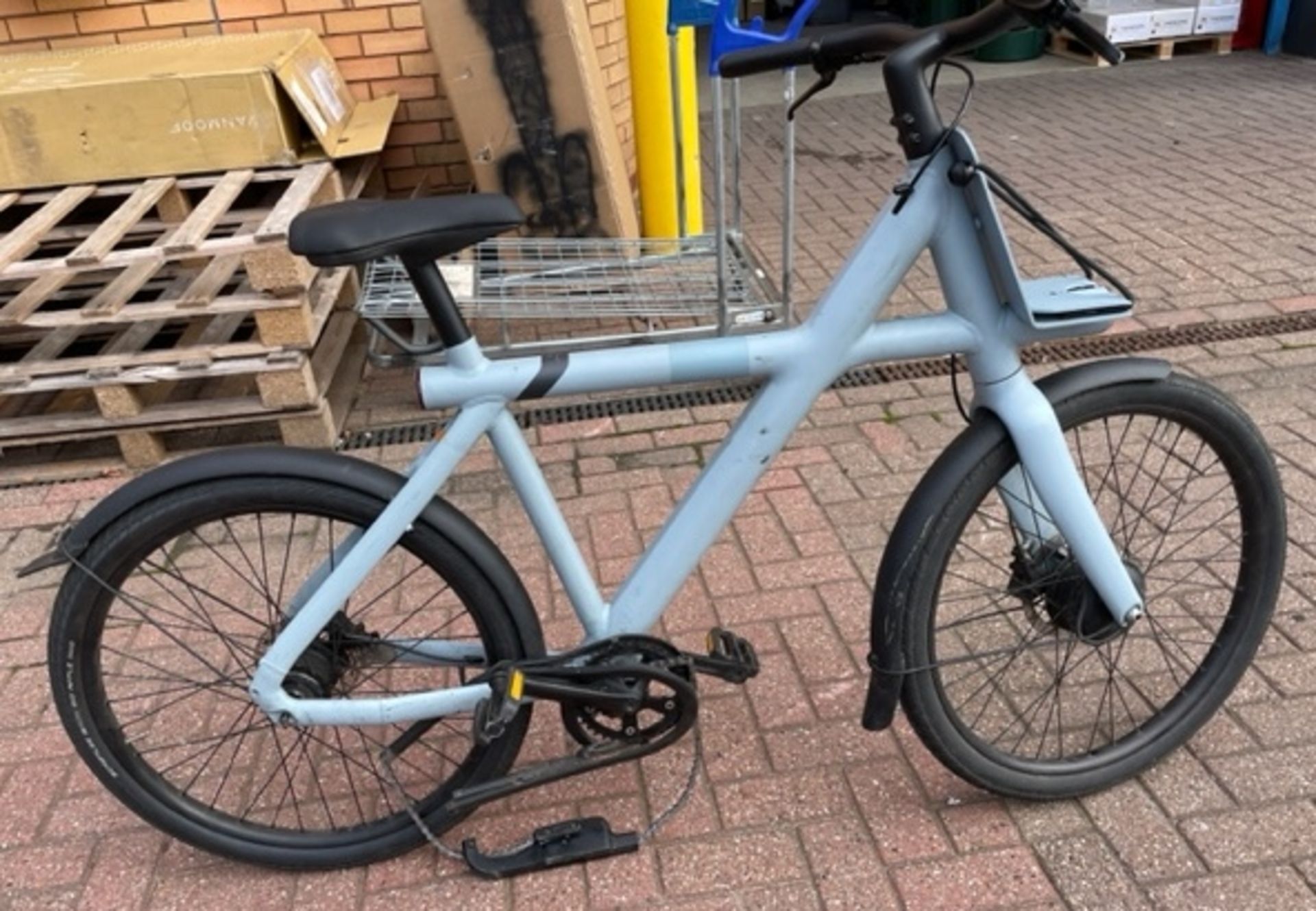 VanMoof X3 Light Bike – For Spares (Location Park Royal. Please See General Notes) - Image 2 of 2