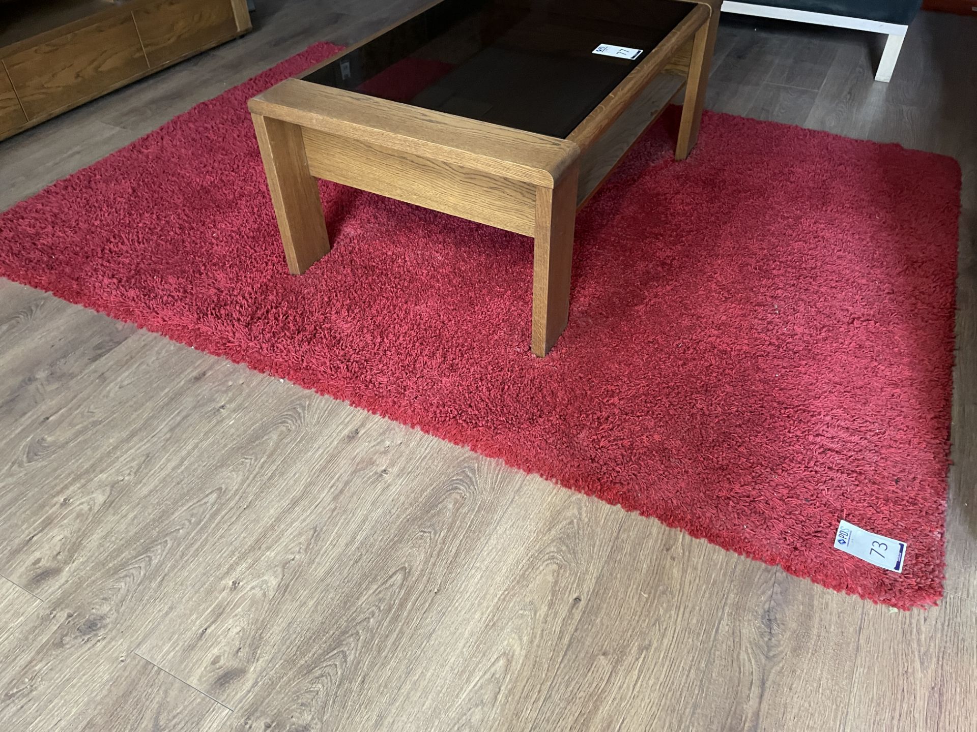 Red Mid-Pile Woollen Rug, 5 x 7 (Location: High Wycombe. Please Refer to General Notes)