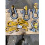 2 Sets Container Lifting Twistlocks (Location Rochester. Please Refer to General Notes)