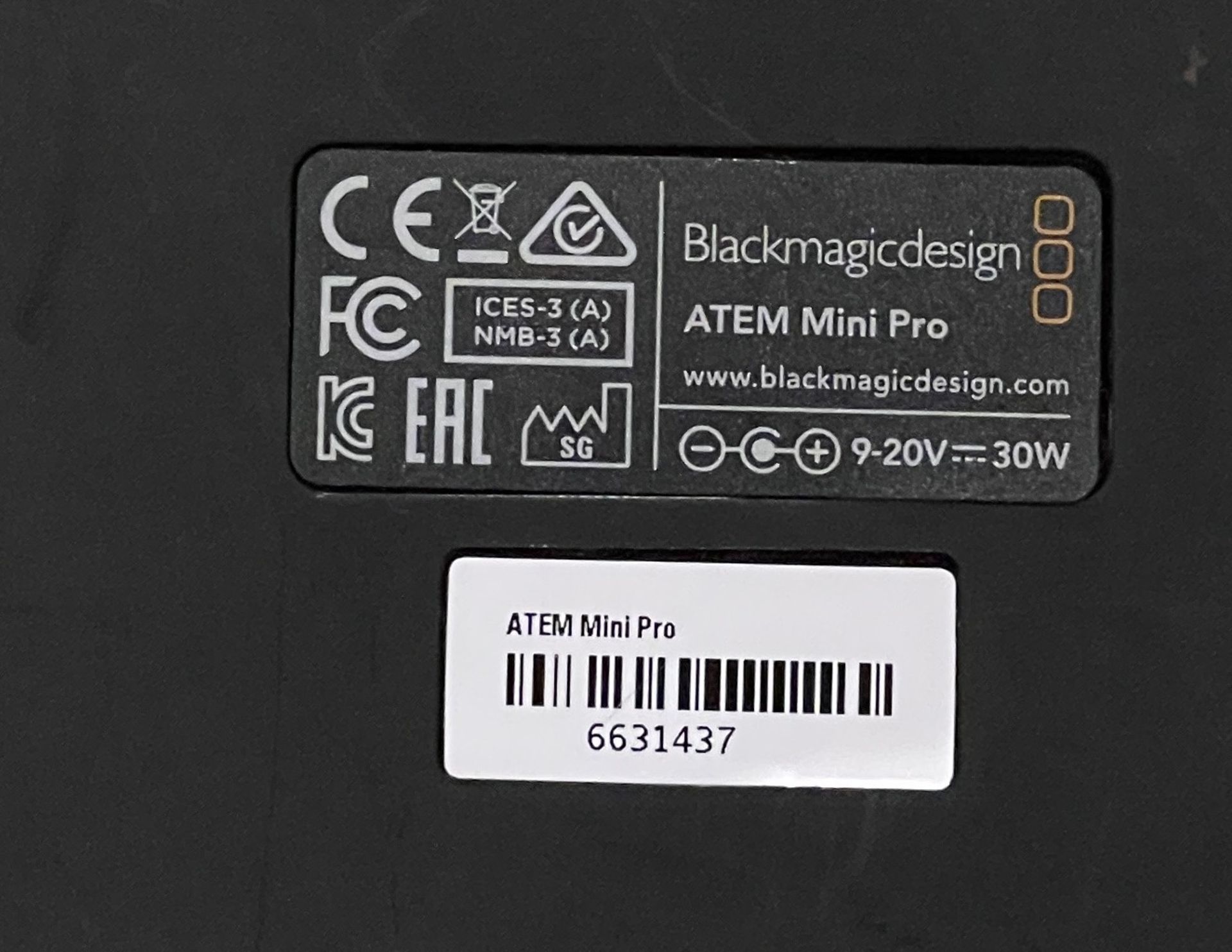 Blackmagic ATEM Mini Pro Switcher (Location: Brentwood. Please Refer to General Notes) - Bild 2 aus 2
