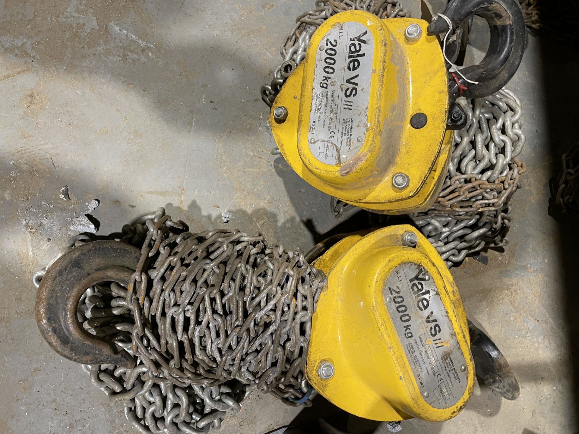 2 Yale VS111 Chain Hoists Capacity 2000kg (Location Rochester. Please Refer to General Notes)