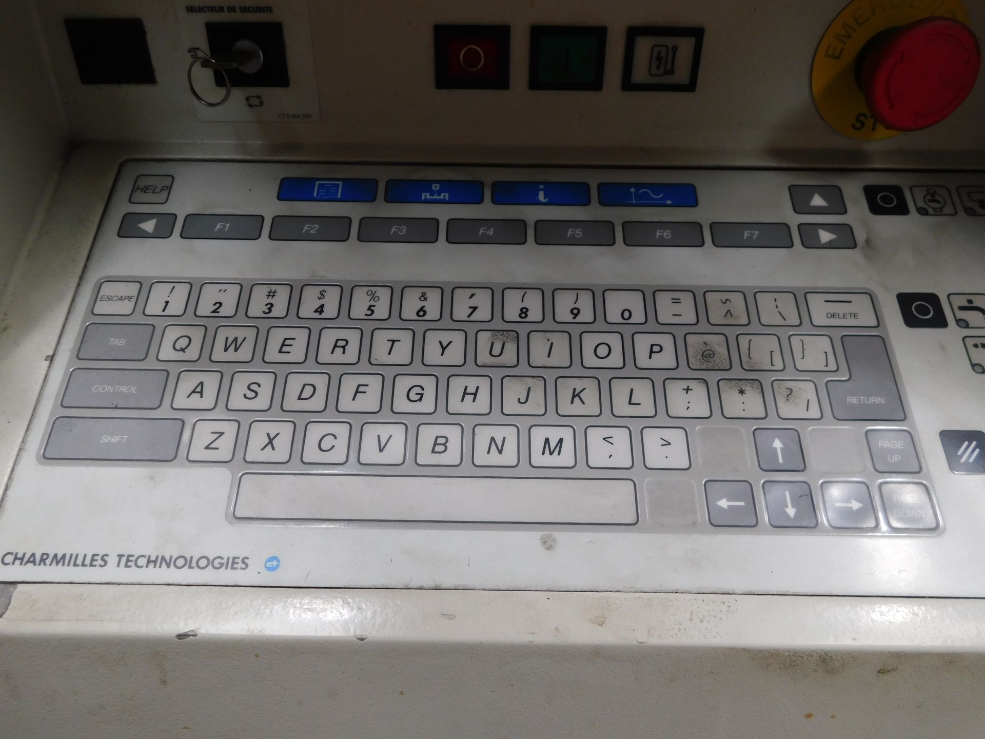 Charmilles Roboform 30 CNC Spark Eroding Machine, Serial Number 5.5492-62075 (1996)  (Located - Image 15 of 19