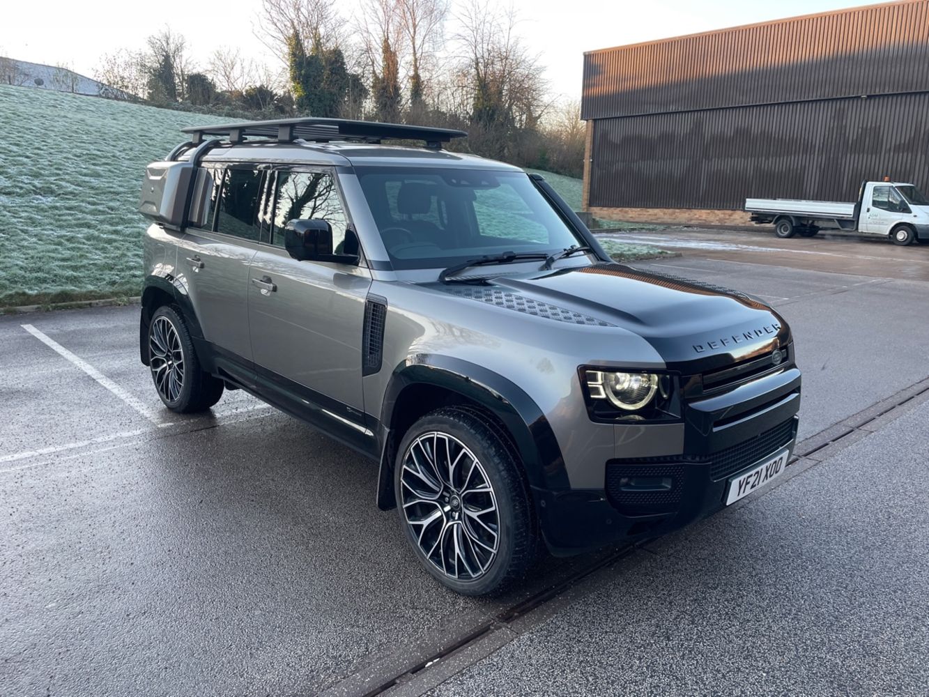 2021 LAND ROVER DEFENDER; CNC TOOLMAKING MACHINERY; WAREHOUSE EQUIPMENT & AUDIO VISUAL KIT