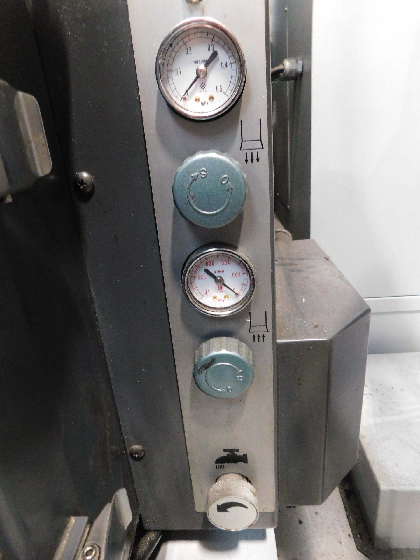 Sodick AD3L 3 Axis Linear CNC Spark Eroding Machine, Model LP1, Type LP3D, Serial Number 0045 ( - Bild 9 aus 23