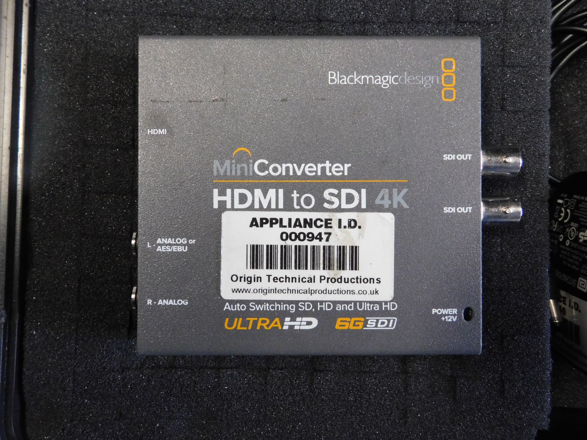 2 BlackMagicDesign Mini Converter SDI to HDMI Kits & 2 BlackMagicDesign Mini Converter HDMI TO SDI - Image 7 of 10