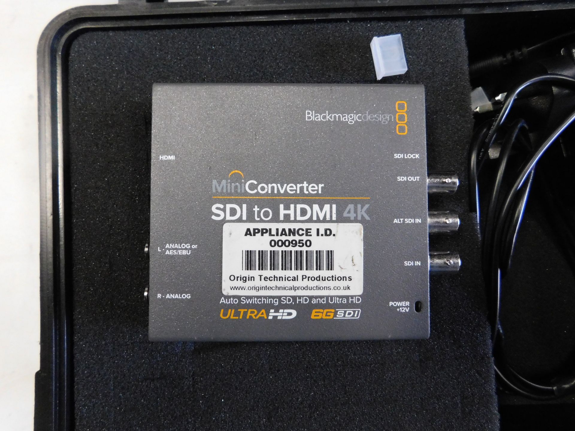 2 BlackMagicDesign Mini Converter SDI to HDMI Kits & 2 BlackMagicDesign Mini Converter HDMI TO SDI - Image 3 of 10