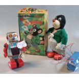 Vintage tinplate and plastic clockwork robot, 'Space Robot RX-008', together with a Japanese