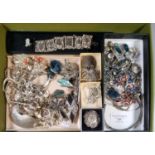 Tray of assorted white metal costume jewellery items, various. (B.P. 21% + VAT)