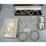 Collection of fresh water pearl jewellery, to include: earrings, bracelets etc. (B.P. 21% + VAT)