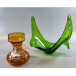 Mary Gregory design amber coloured glass vase together with a green glass centre bowl in Murano