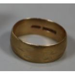9ct gold wedding ring. Ring size Q. Approx weight 4 grams. (B.P. 21% + VAT)