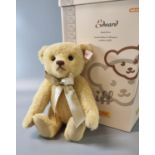 Modern Steiff teddy bear, 'Edward, Blonde 26cm', Ltd edition, in original box. (B.P. 21% + VAT)