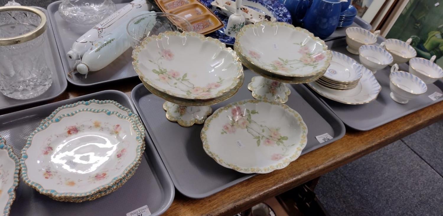 Four trays of china to include: two trays of Staffordshire floral blue and gilt edged dinnerware; - Image 2 of 3