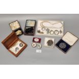 Box of assorted costume jewellery, to include: various brooches, beaded necklaces etc. (B.P. 21% +