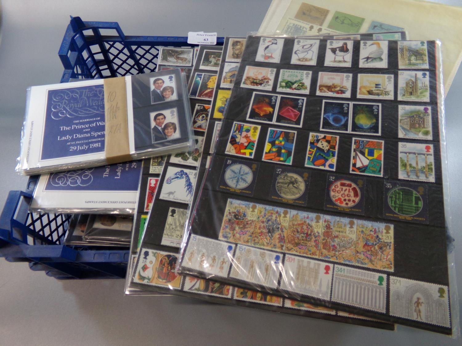 Great Britain selection of mint commemoratives on stockpage, collectors packs 1989 to 1992 and