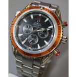 Facsimile gent's divers style chronograph stainless steel bracelet wristwatch. (B.P. 21% + VAT)