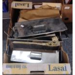 Box of aluminium and steel culinary equipment: mainly hot boxes. (B.P. 21% + VAT)