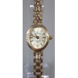 9ct gold ladies bracelet Sovereign dress watch. 9.5g approx. (B.P. 21% + VAT)