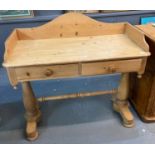 Farmhouse pine two drawer wash stand/side table on baluster turned legs with central turned