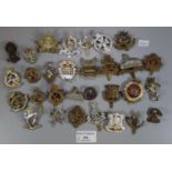 Bag of assorted British Military cap badges, various. (B.P. 21% + VAT)