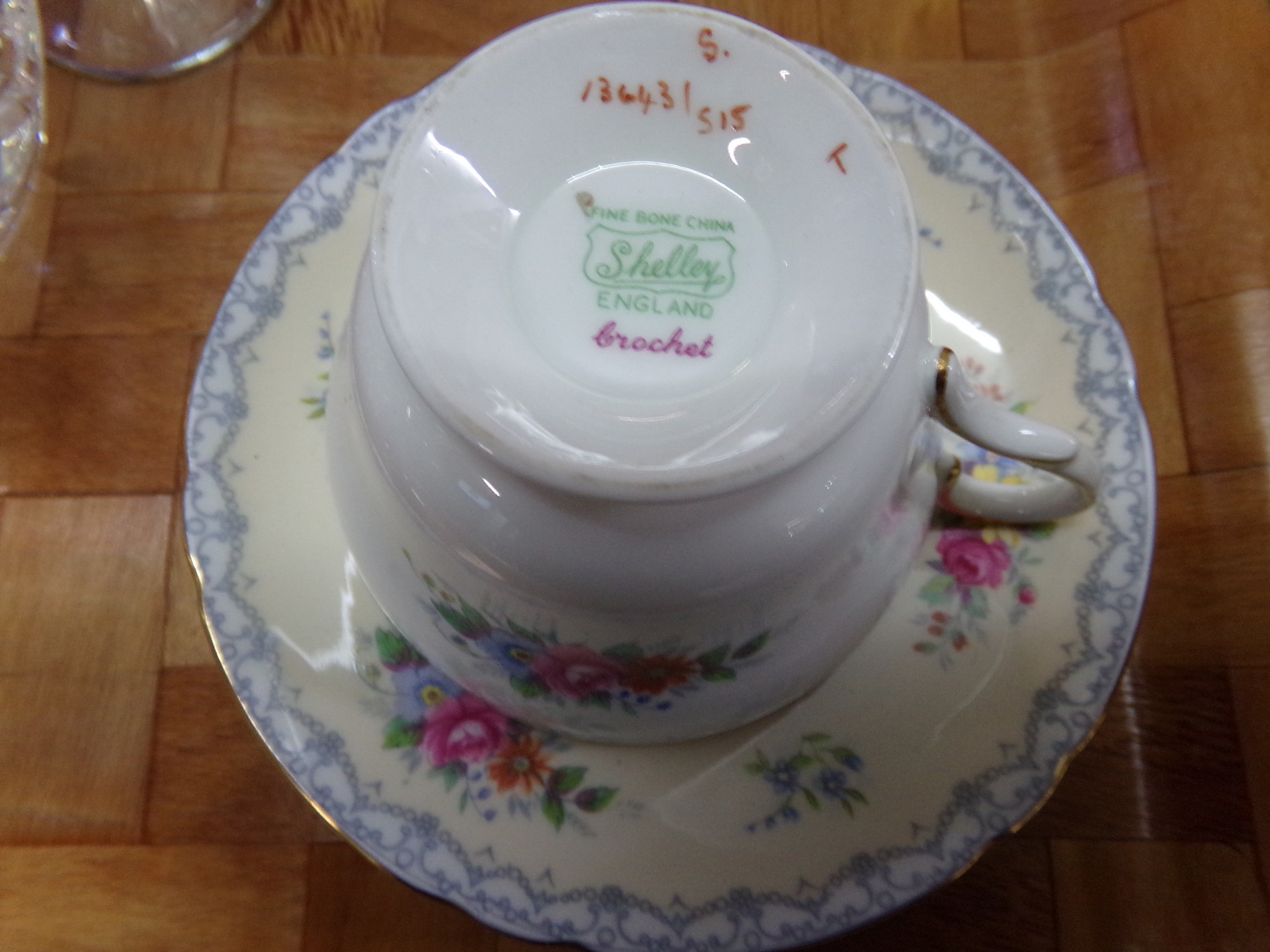Four Shelley 'Crochet' fine bone china cabinet cups and saucers. (B.P. 21% + VAT) - Image 4 of 9