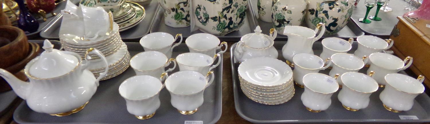 Royal Albert 'Val D'Or' fine bone china tea set: eight coffee cups and saucers, eight tea cups and