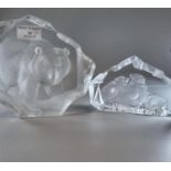 Two Swedish glass intaglios by Mats Jonasson depicting grizzly bear and polar bear with her two