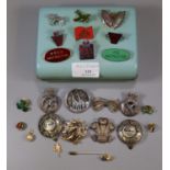 A collection of silver and costume jewellery brooches. (B.P. 21% + VAT)