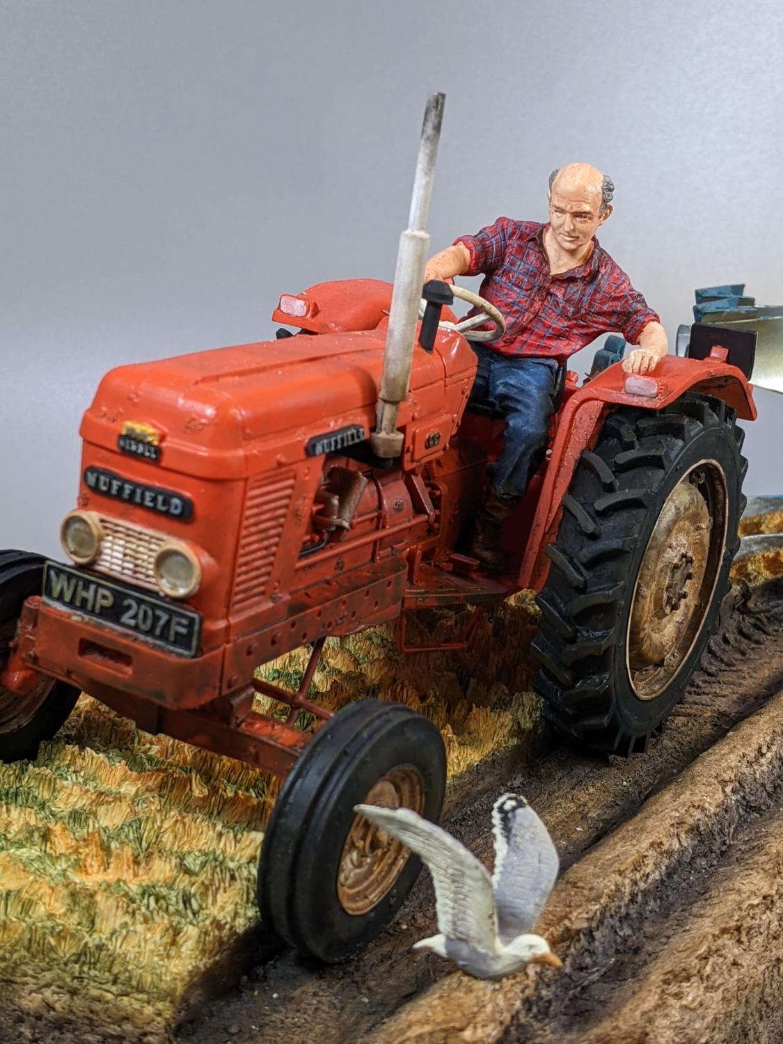 Border Fine Arts Classics Sculpture, 'Reversible Ploughing', No. 646 of a limited edition of 1500, - Image 2 of 2