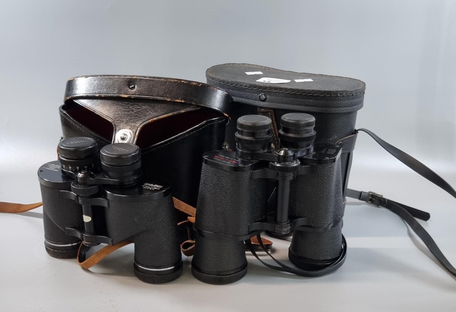 Pair of Asahi Pentax 8x40 wide field binoculars in original case together with a pair of Prinz