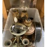 Box of assorted metalware, to include: brass vases, double oil burner lamp bases, another table lamp